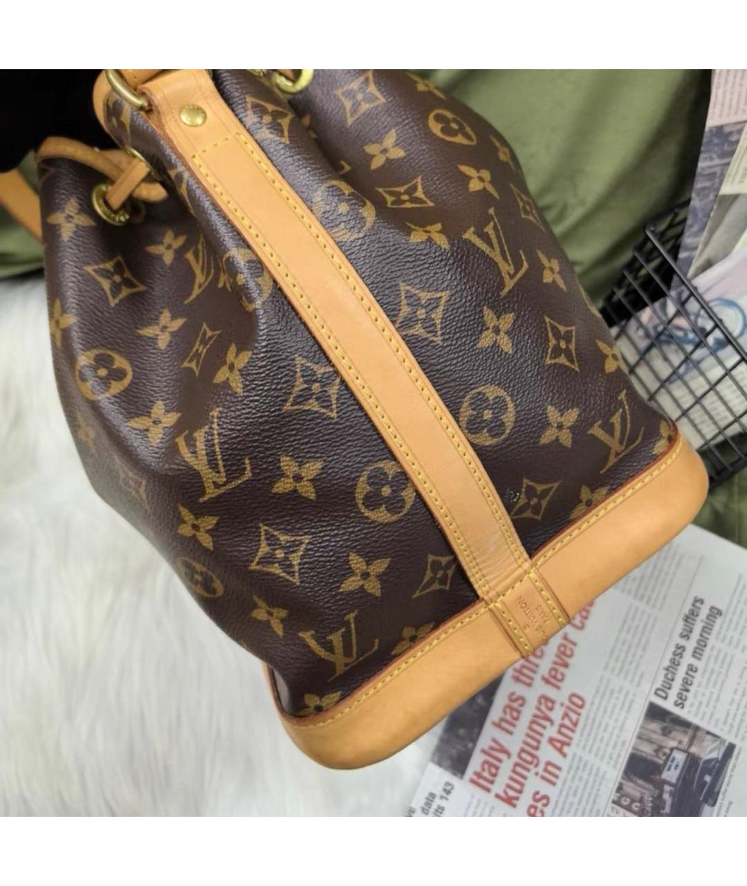 LOUIS VUITTON Коричневая кожаная сумка через плечо, фото 5
