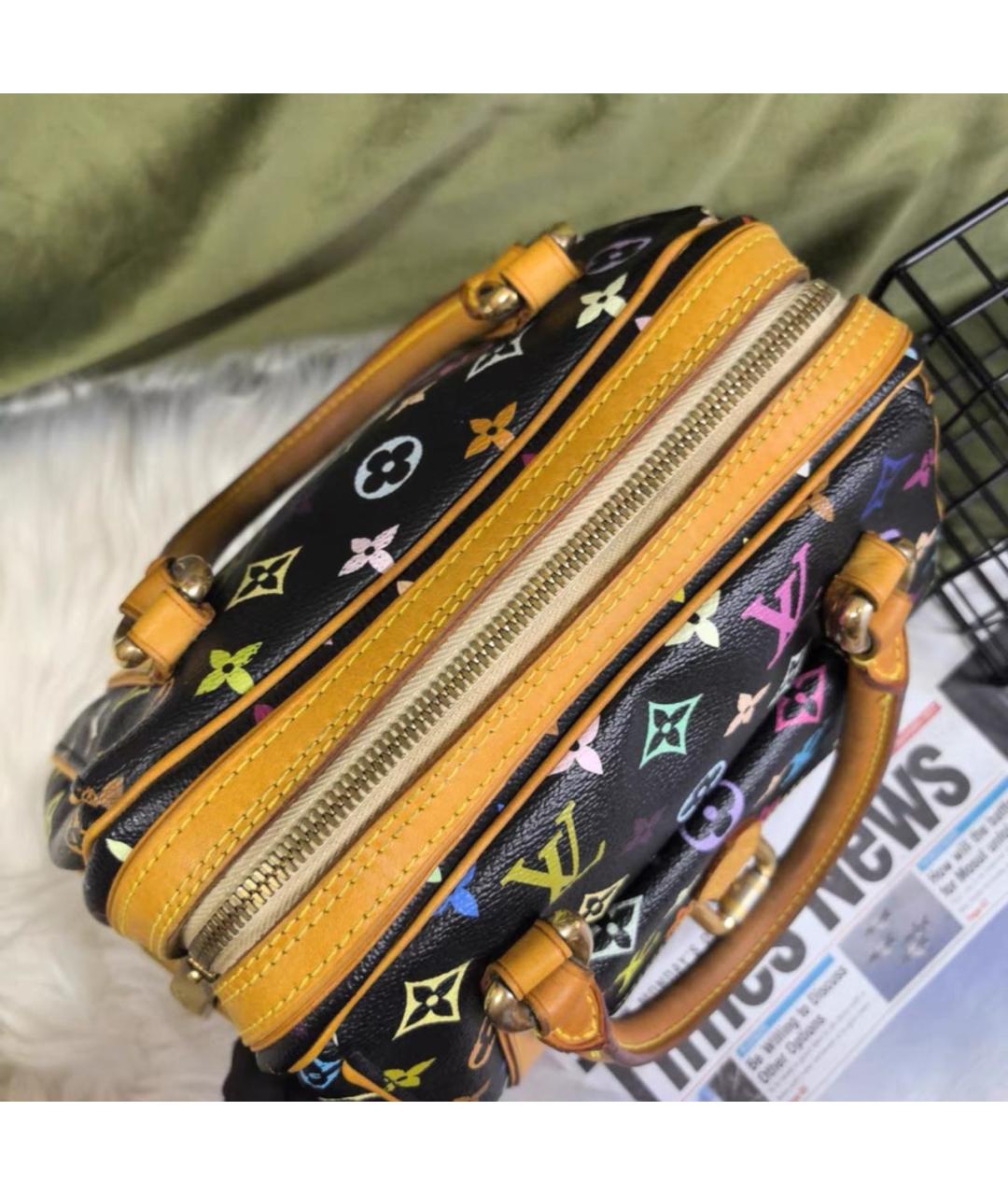 LOUIS VUITTON Черная кожаная сумка с короткими ручками, фото 5