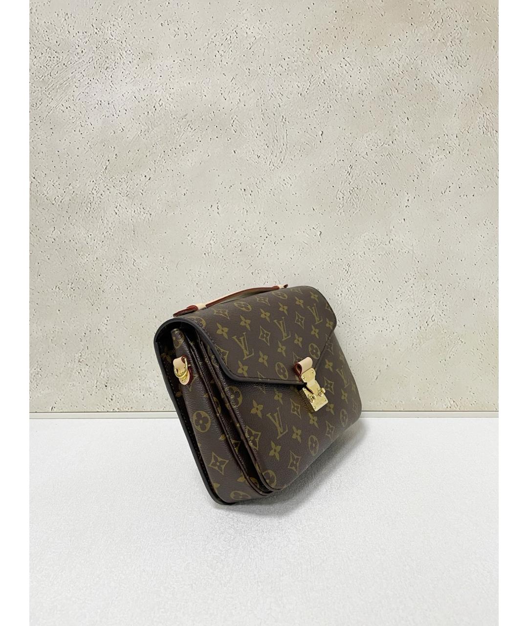 LOUIS VUITTON Коричневая сумка через плечо из искусственной кожи, фото 5