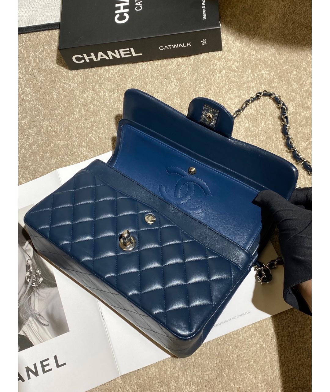 CHANEL Голубая кожаная сумка через плечо, фото 6