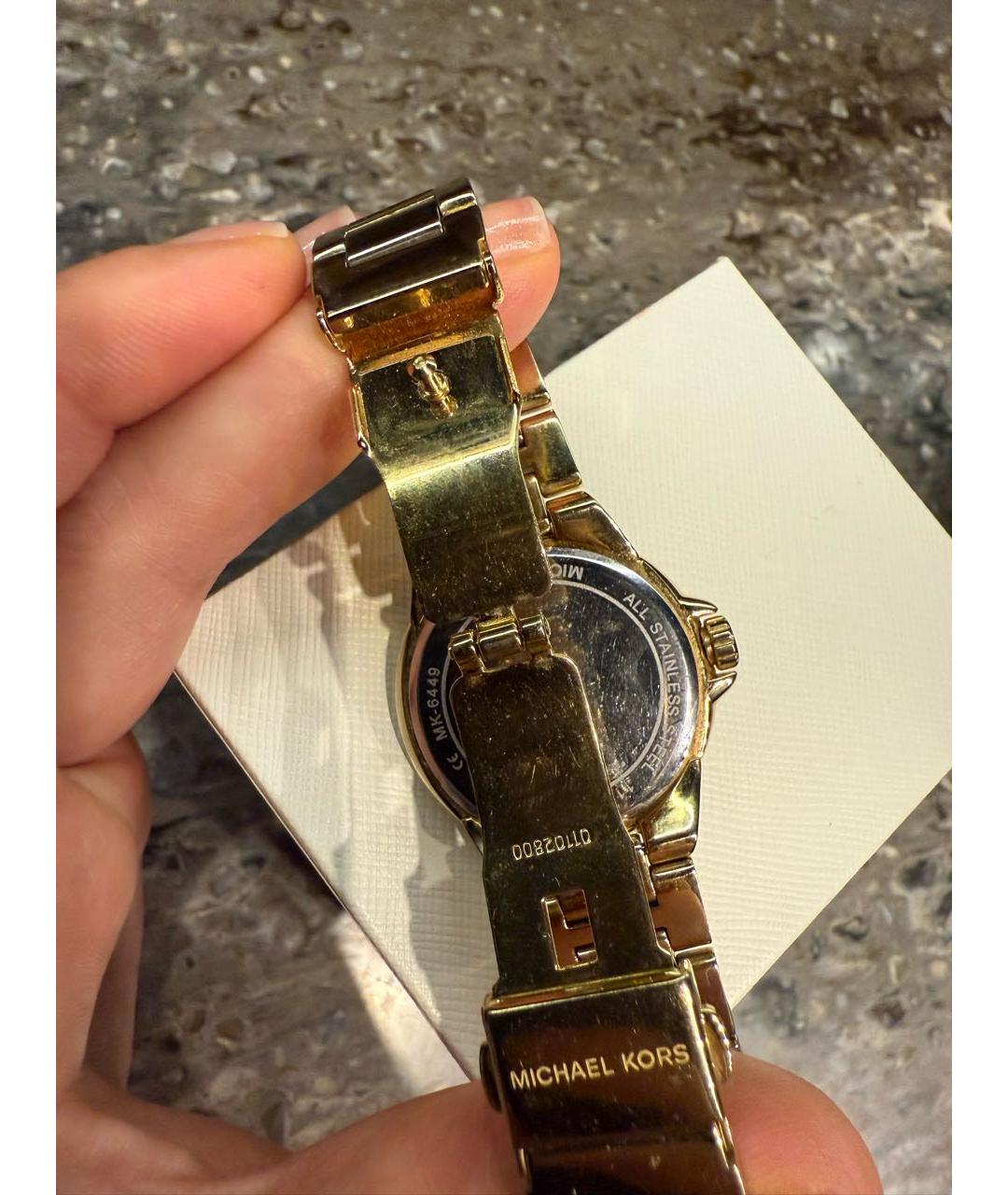 MICHAEL KORS Золотые металлические часы, фото 3