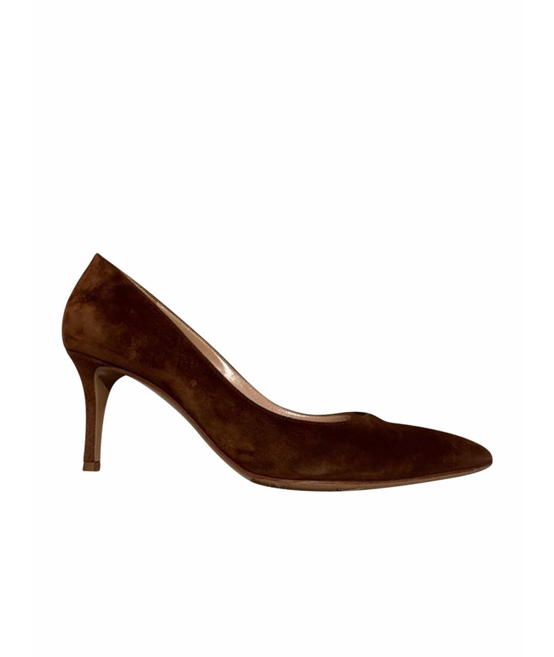GIANVITO ROSSI Коричневые замшевые лодочки на низком каблуке, фото 1