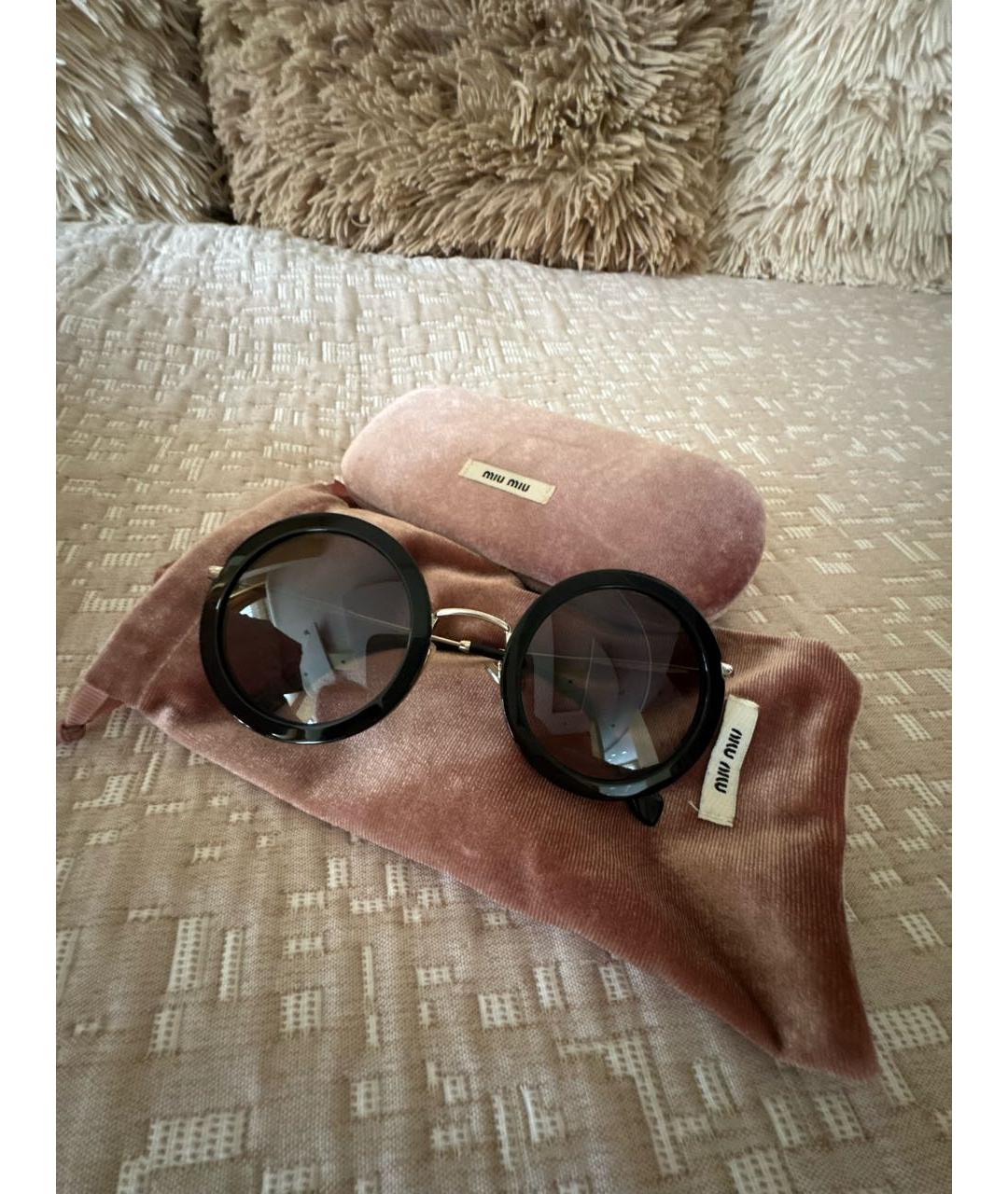 MIU MIU Черные пластиковые солнцезащитные очки, фото 6