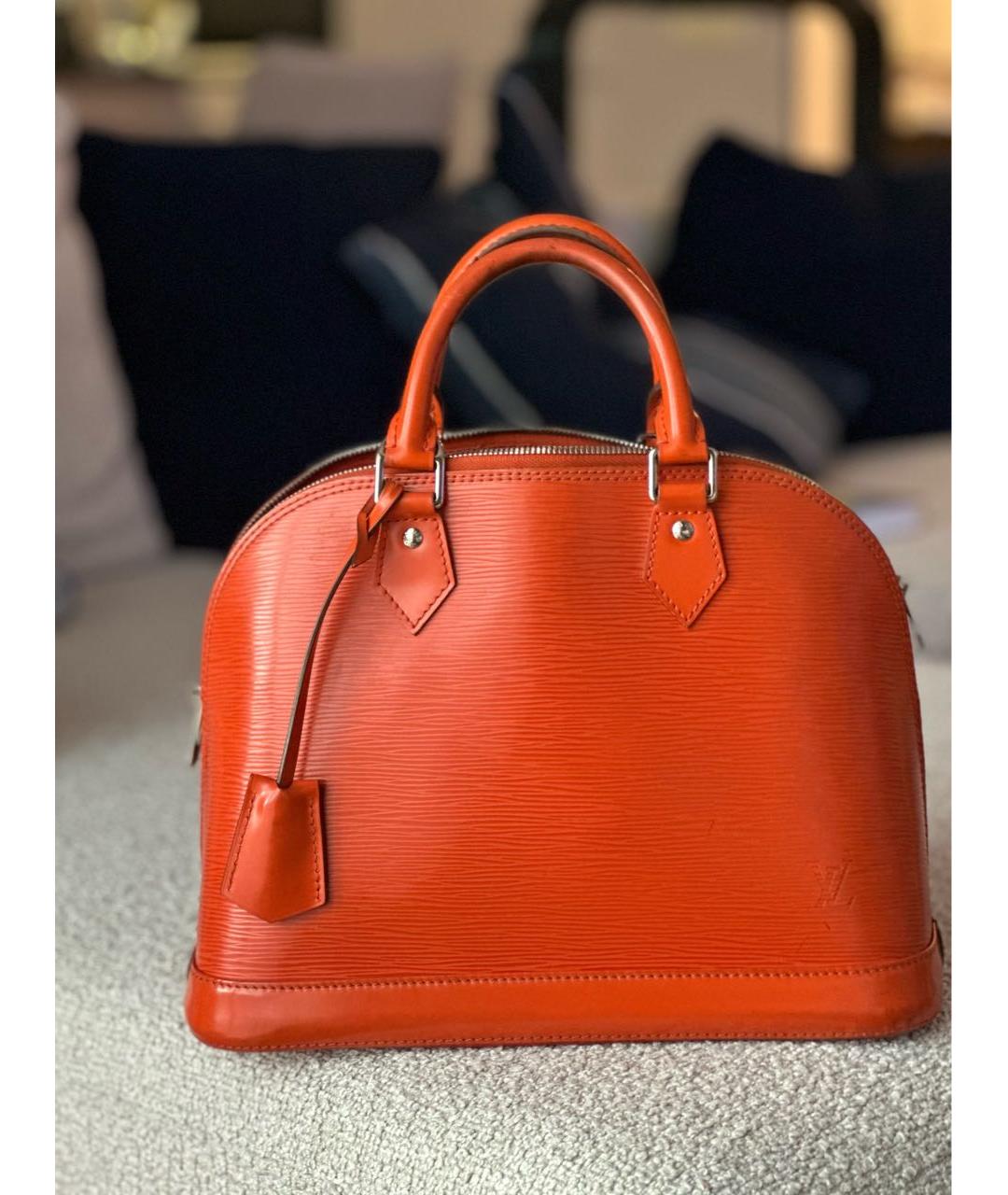 LOUIS VUITTON Оранжевая кожаная сумка с короткими ручками, фото 6