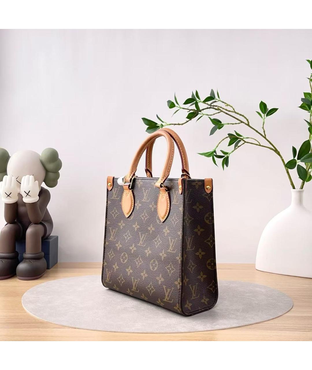 LOUIS VUITTON Сумка с короткими ручками, фото 3