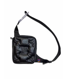 LOUIS VUITTON Барсетка