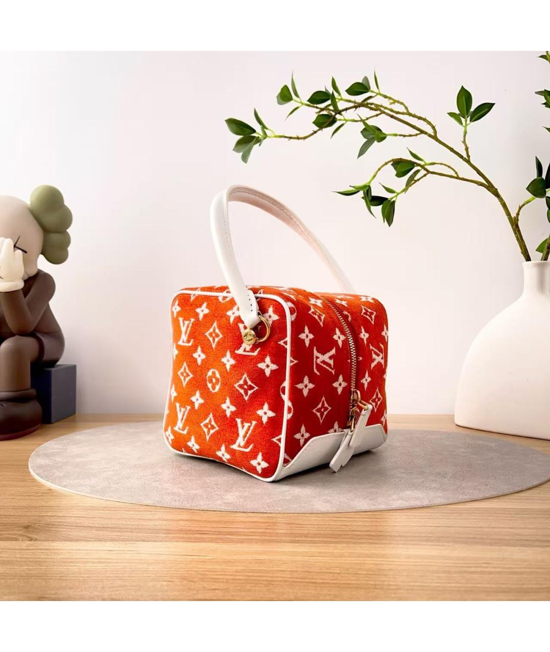 LOUIS VUITTON Оранжевая сумка с короткими ручками, фото 3