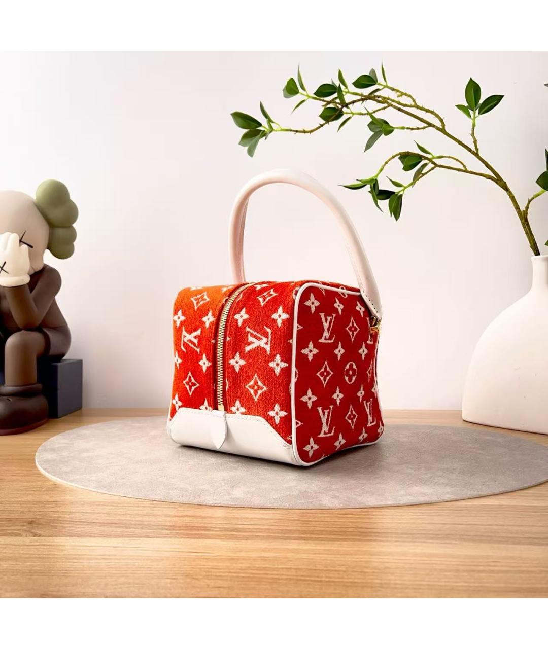 LOUIS VUITTON Оранжевая сумка с короткими ручками, фото 4