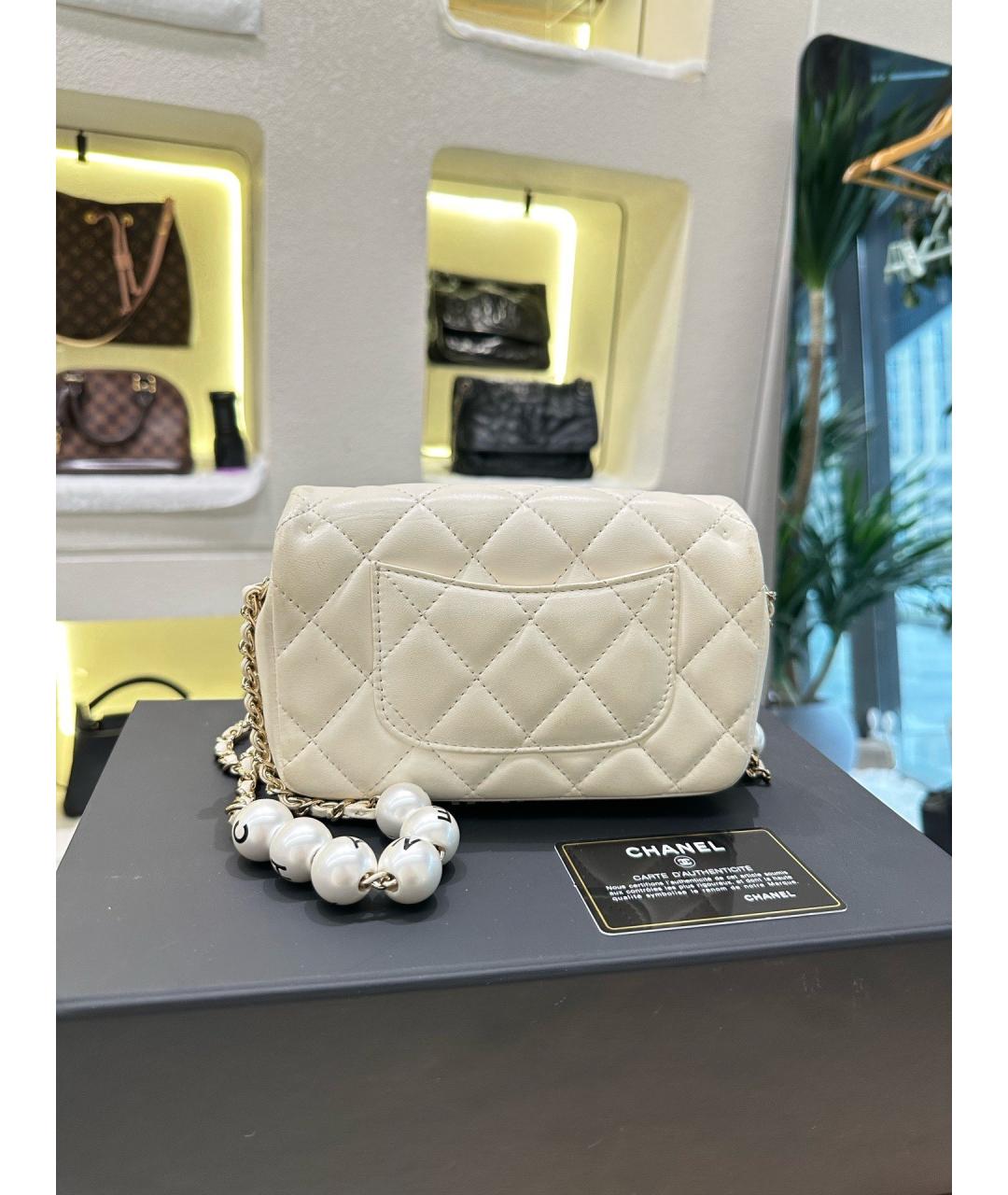 CHANEL Белая кожаная сумка через плечо, фото 4