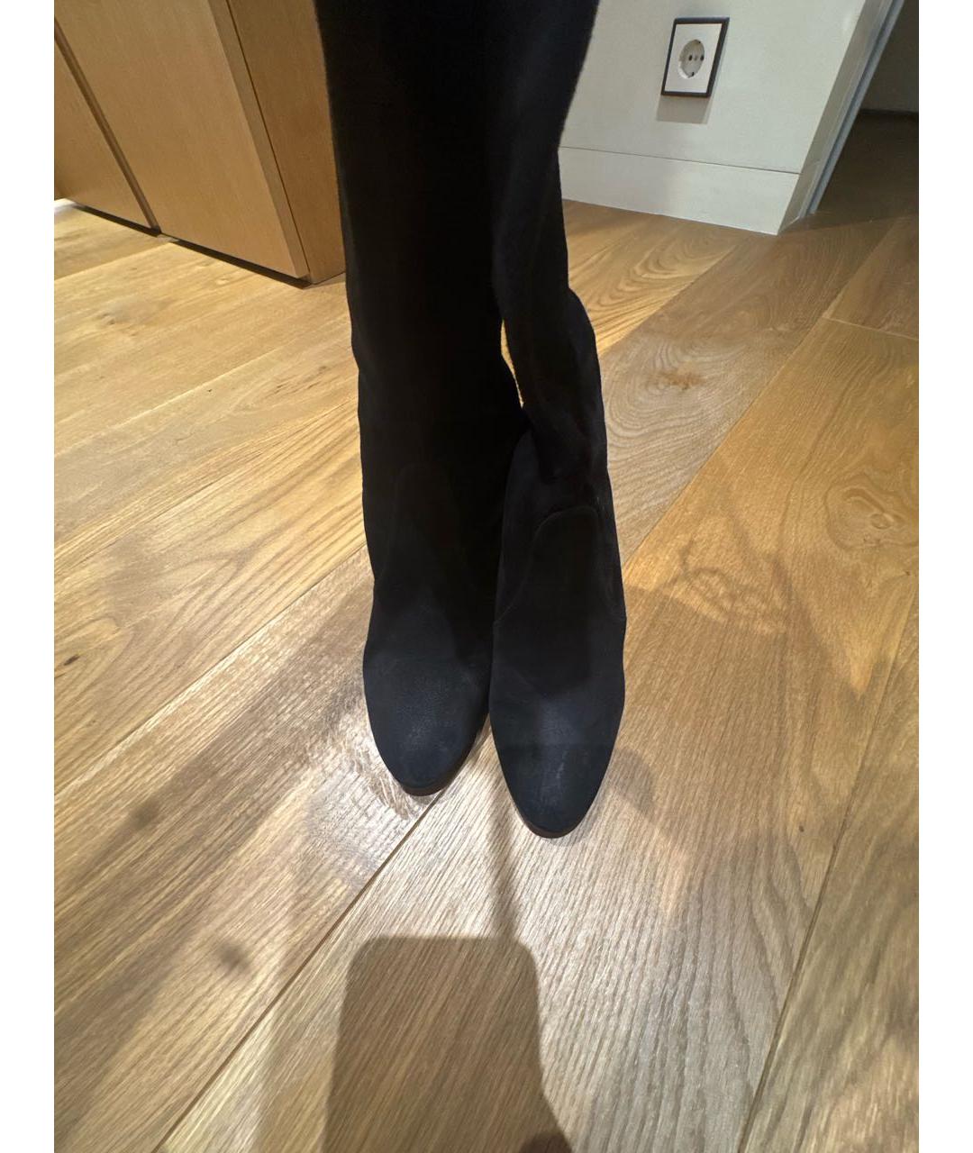 STUART WEITZMAN Черные замшевые ботфорты, фото 2