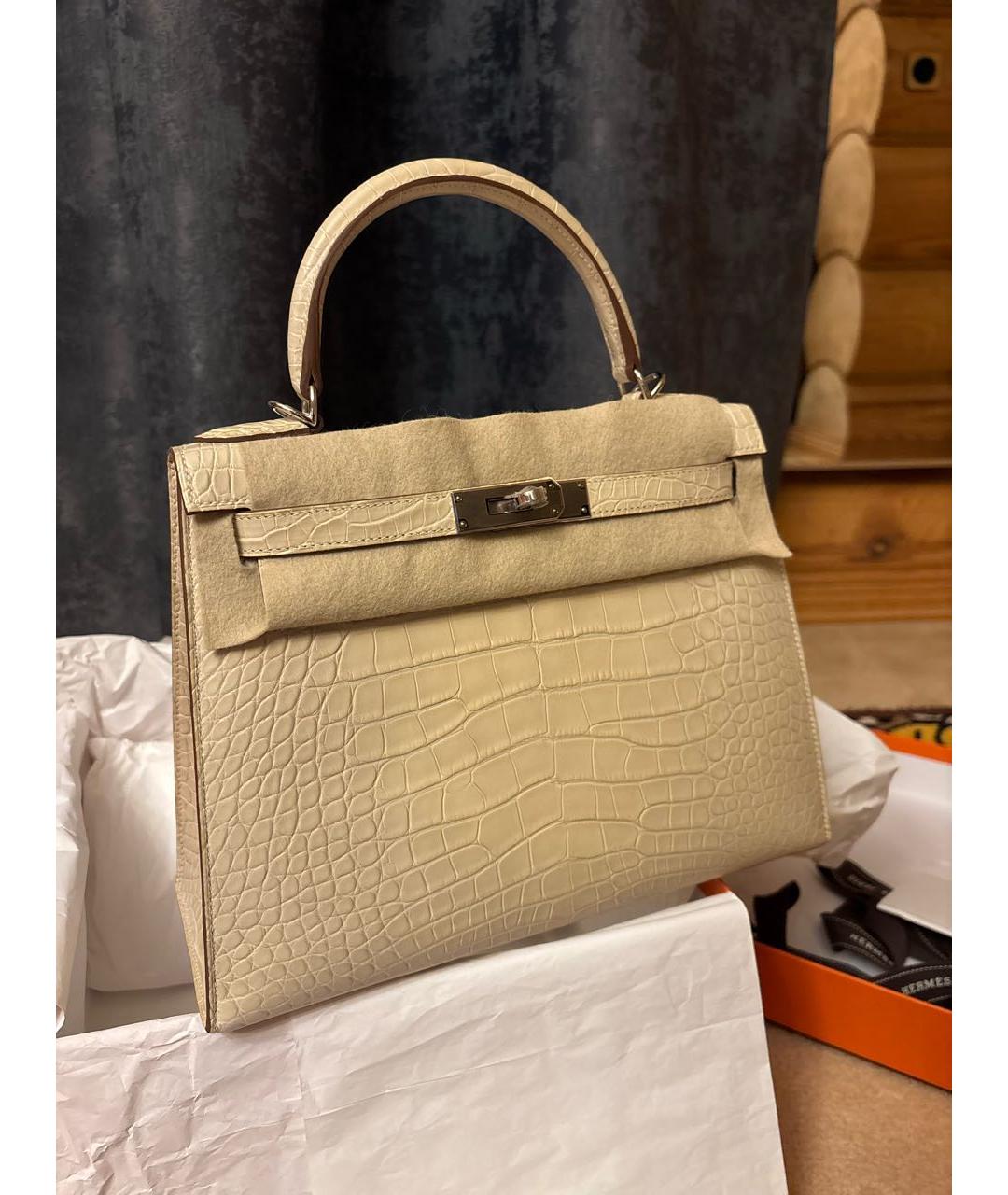 HERMES Бежевая сумка с короткими ручками из экзотической кожи, фото 4