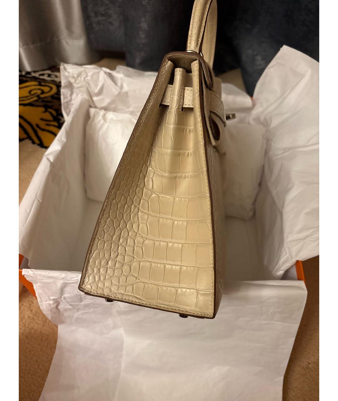 HERMES Бежевая сумка с короткими ручками из экзотической кожи, фото 2