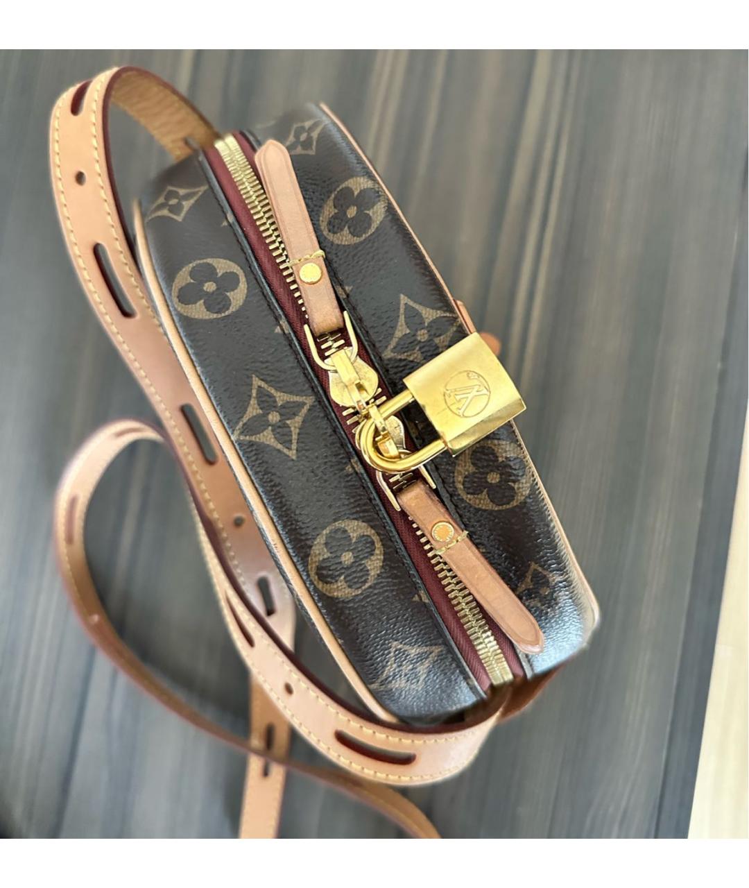 LOUIS VUITTON Коричневая кожаная сумка через плечо, фото 4