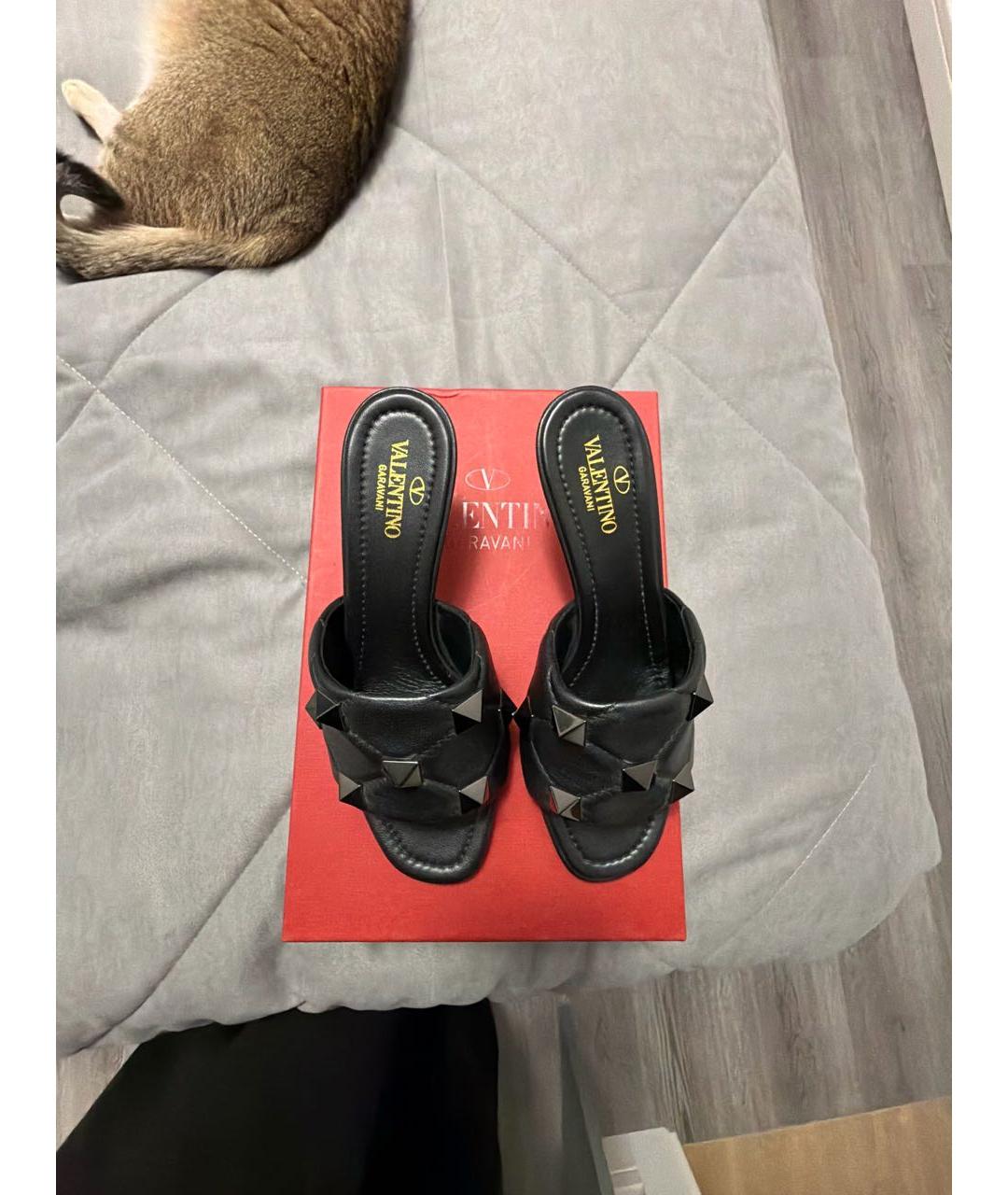 VALENTINO Черные кожаные мюли, фото 3