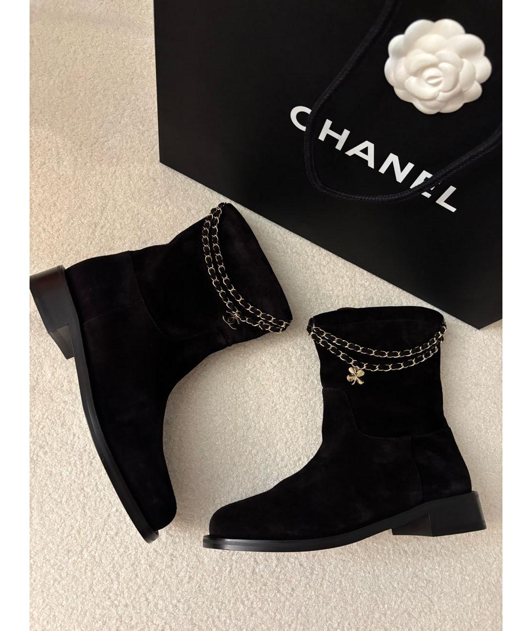CHANEL Черные замшевые полусапоги, фото 5