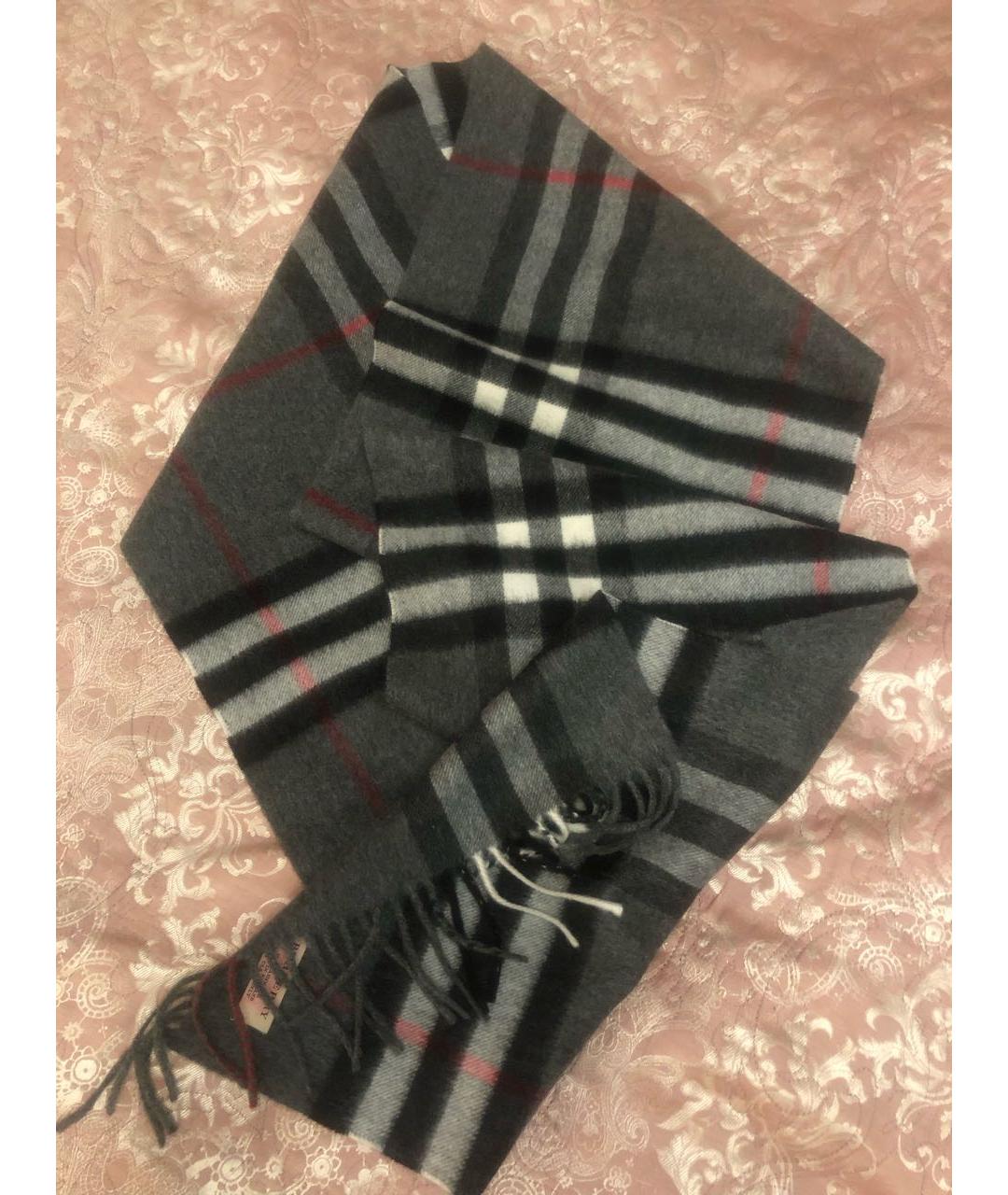 BURBERRY Серый кашемировый шарф, фото 2