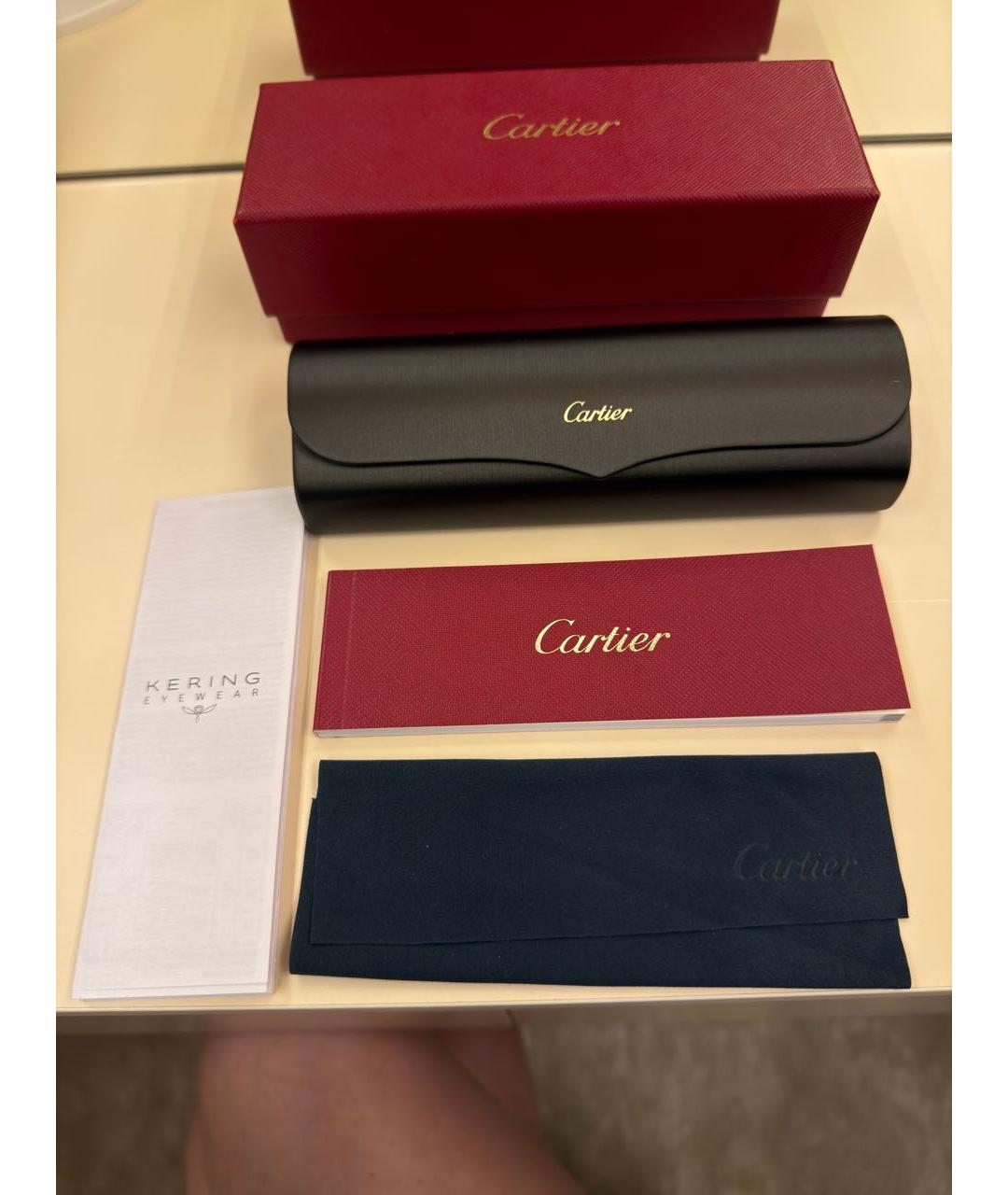 CARTIER Черные пластиковые солнцезащитные очки, фото 4