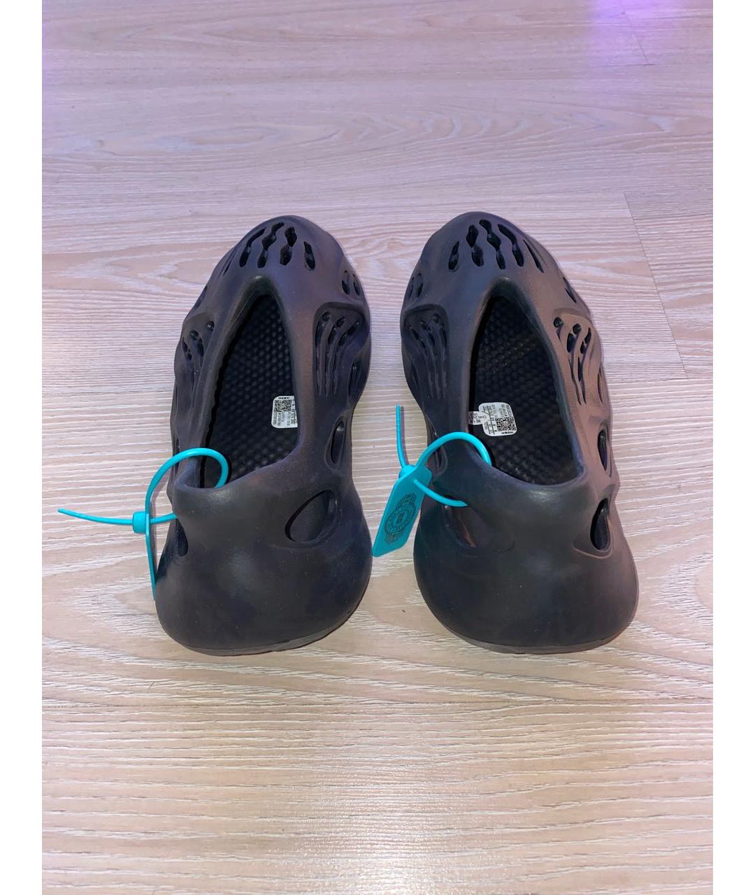 ADIDAS YEEZY Черные низкие кроссовки / кеды, фото 4