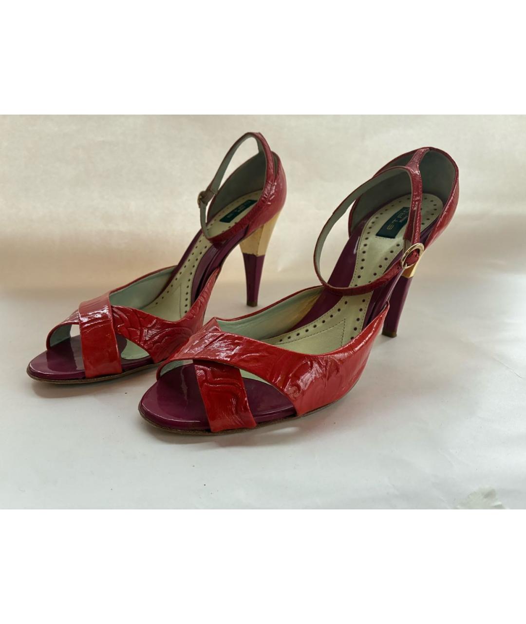 ETRO Красные босоножки из лакированной кожи, фото 3