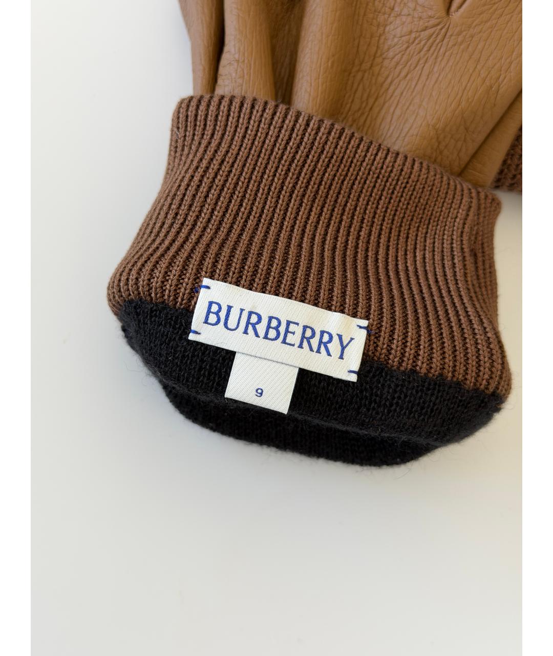 BURBERRY Горчичные кожаные перчатки, фото 3