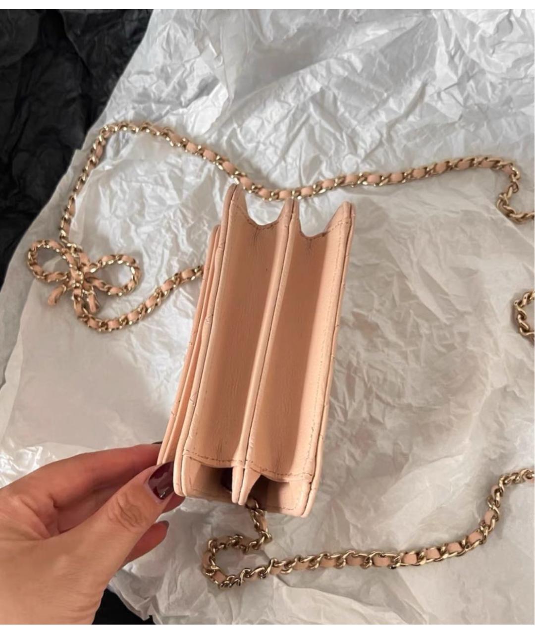 CHANEL Коралловая кожаная сумка через плечо, фото 3