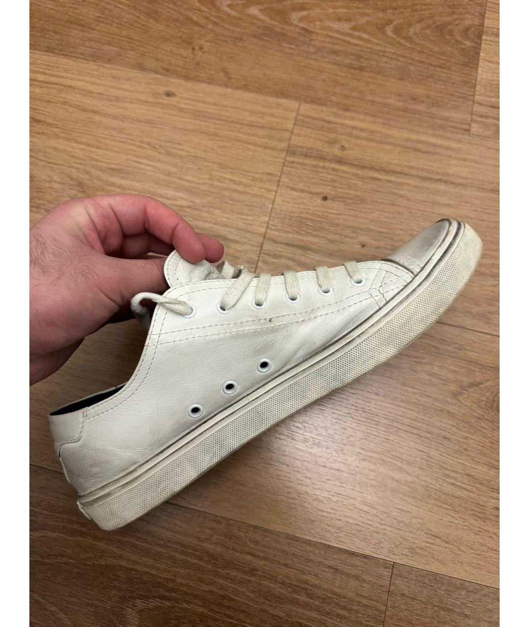 SAINT LAURENT Белые кожаные низкие кроссовки / кеды, фото 3