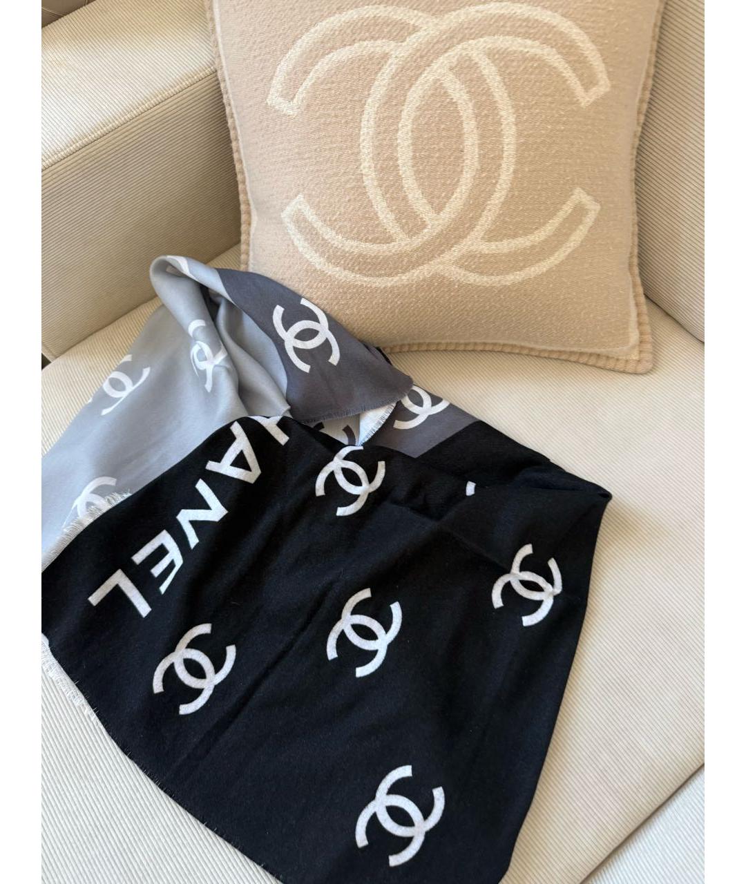CHANEL Серый шарф, фото 2