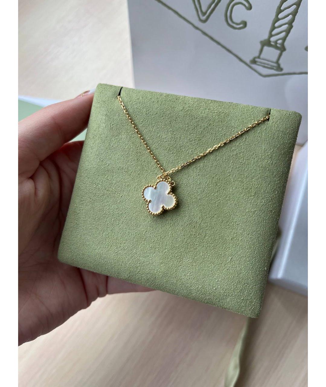 VAN CLEEF & ARPELS Белая подвеска из желтого золота, фото 5