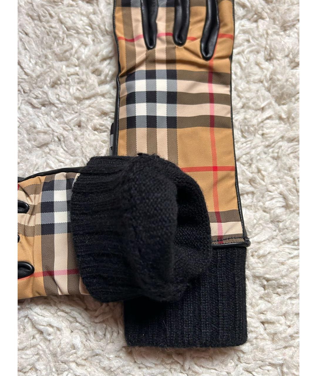 BURBERRY Черные кожаные перчатки, фото 7