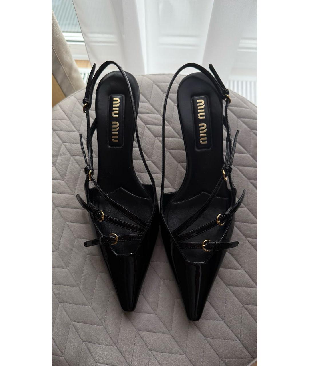 MIU MIU Черные туфли из лакированной кожи, фото 2