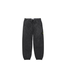 SUPREME Спортивные брюки и шорты