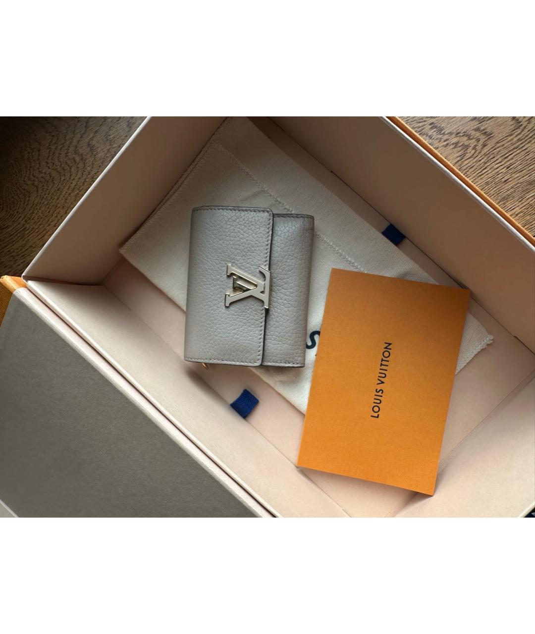 LOUIS VUITTON Бежевый кожаный кошелек, фото 7