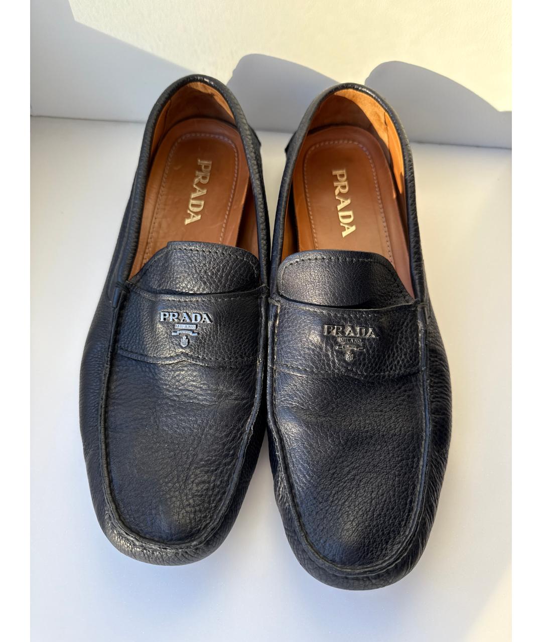 PRADA Черные кожаные мокасины, фото 2
