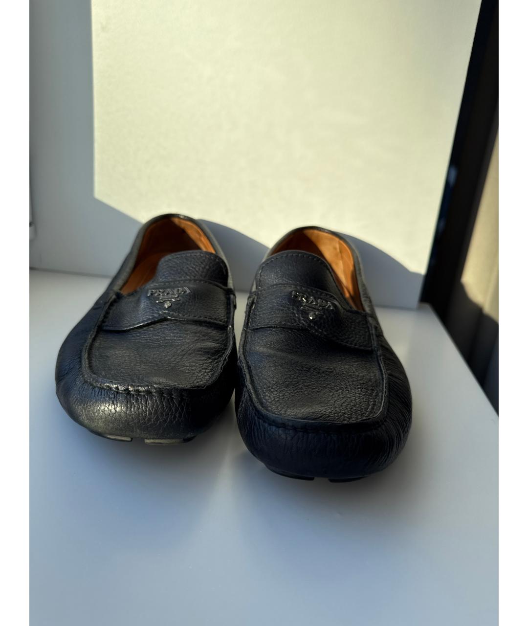 PRADA Черные кожаные мокасины, фото 3