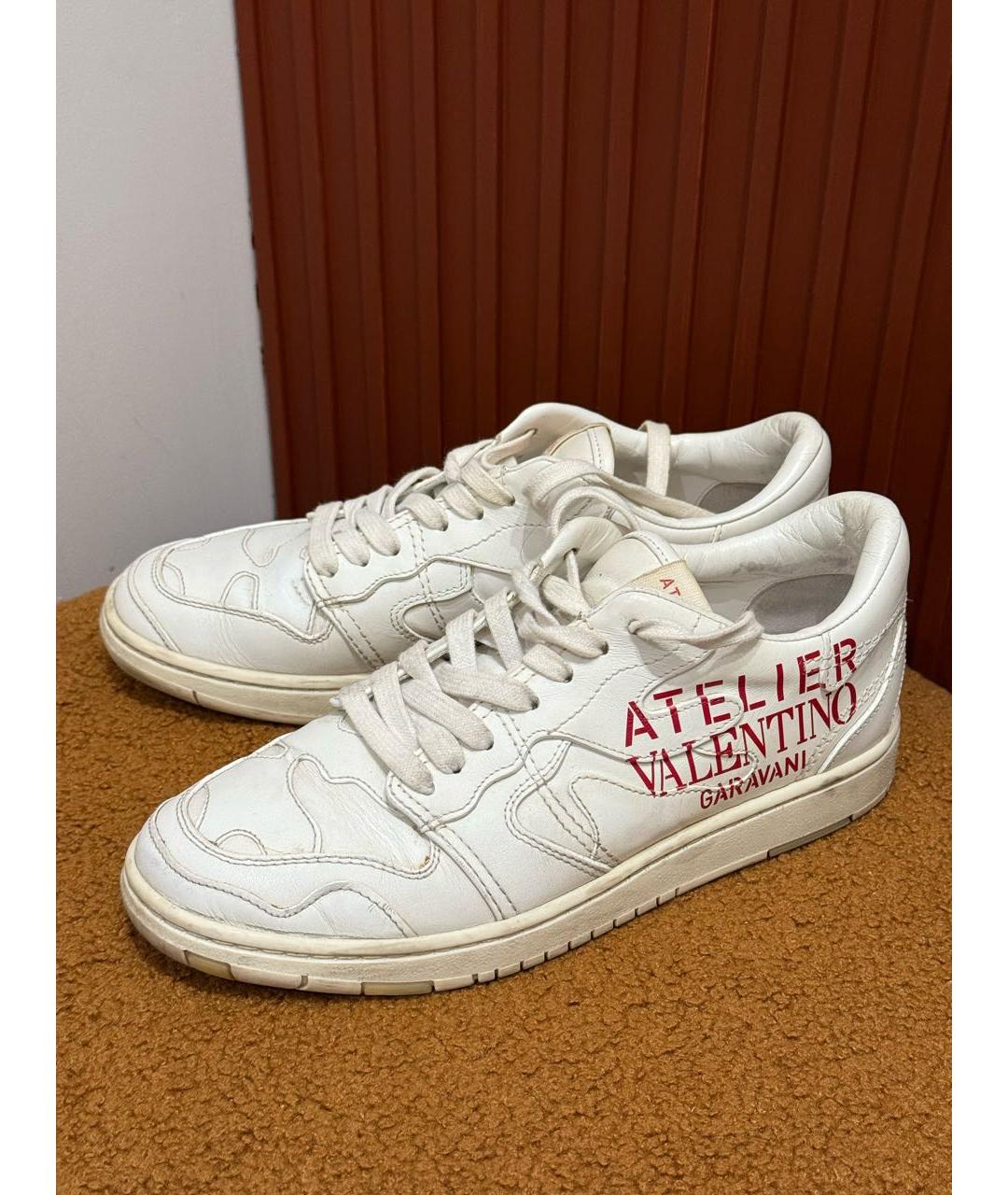 RED VALENTINO Белые кожаные кроссовки, фото 3