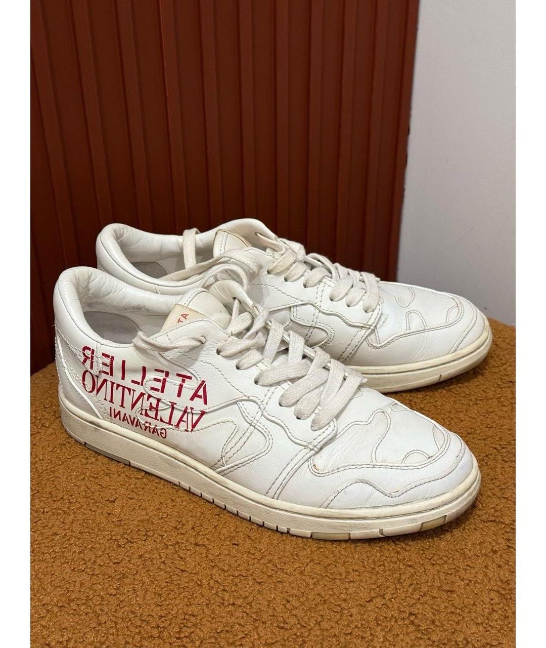 RED VALENTINO Белые кожаные кроссовки, фото 7
