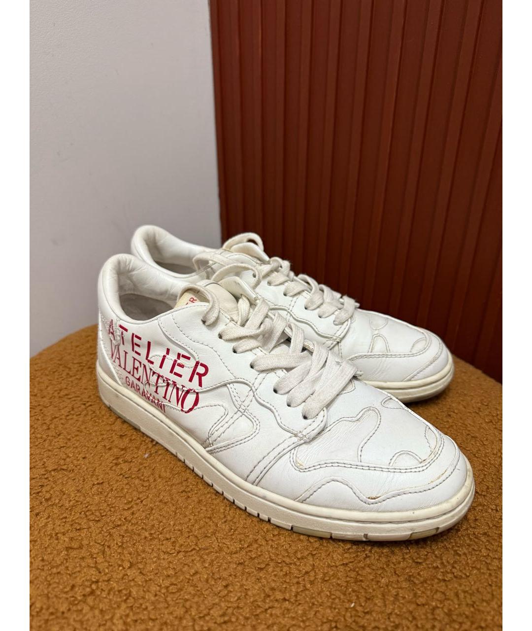 RED VALENTINO Белые кожаные кроссовки, фото 5