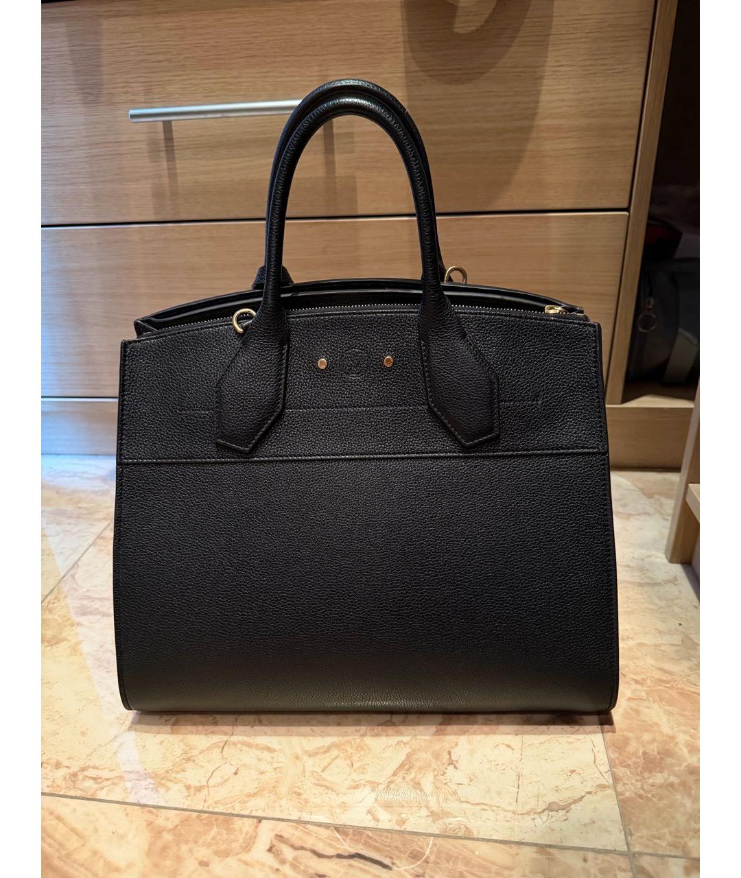 LOUIS VUITTON Черная кожаная сумка через плечо, фото 3