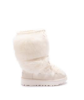 UGG AUSTRALIA Ботинки