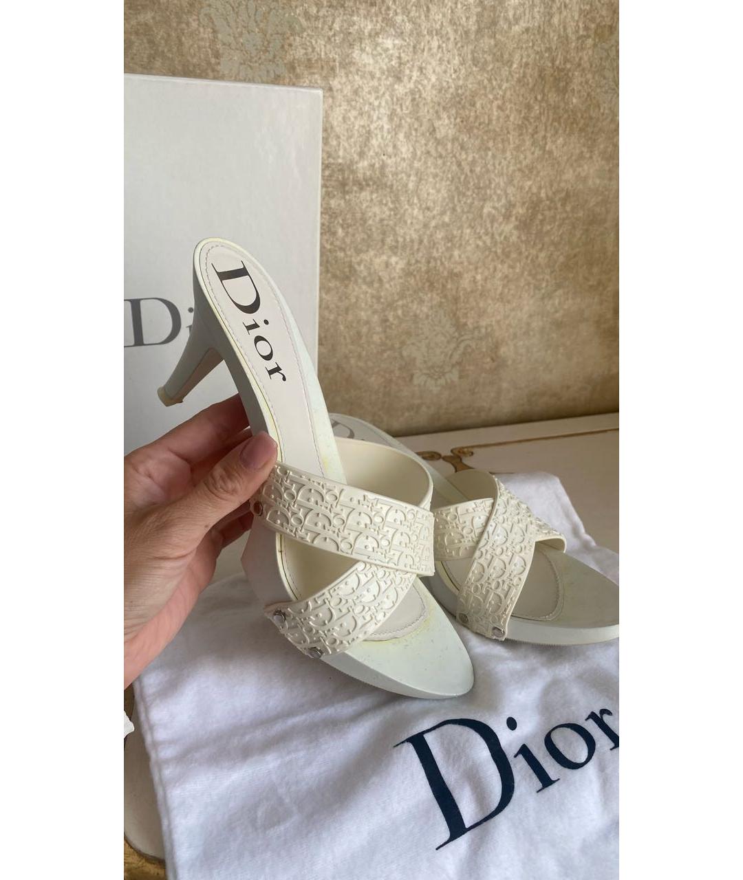 CHRISTIAN DIOR Белые резиновые босоножки, фото 8