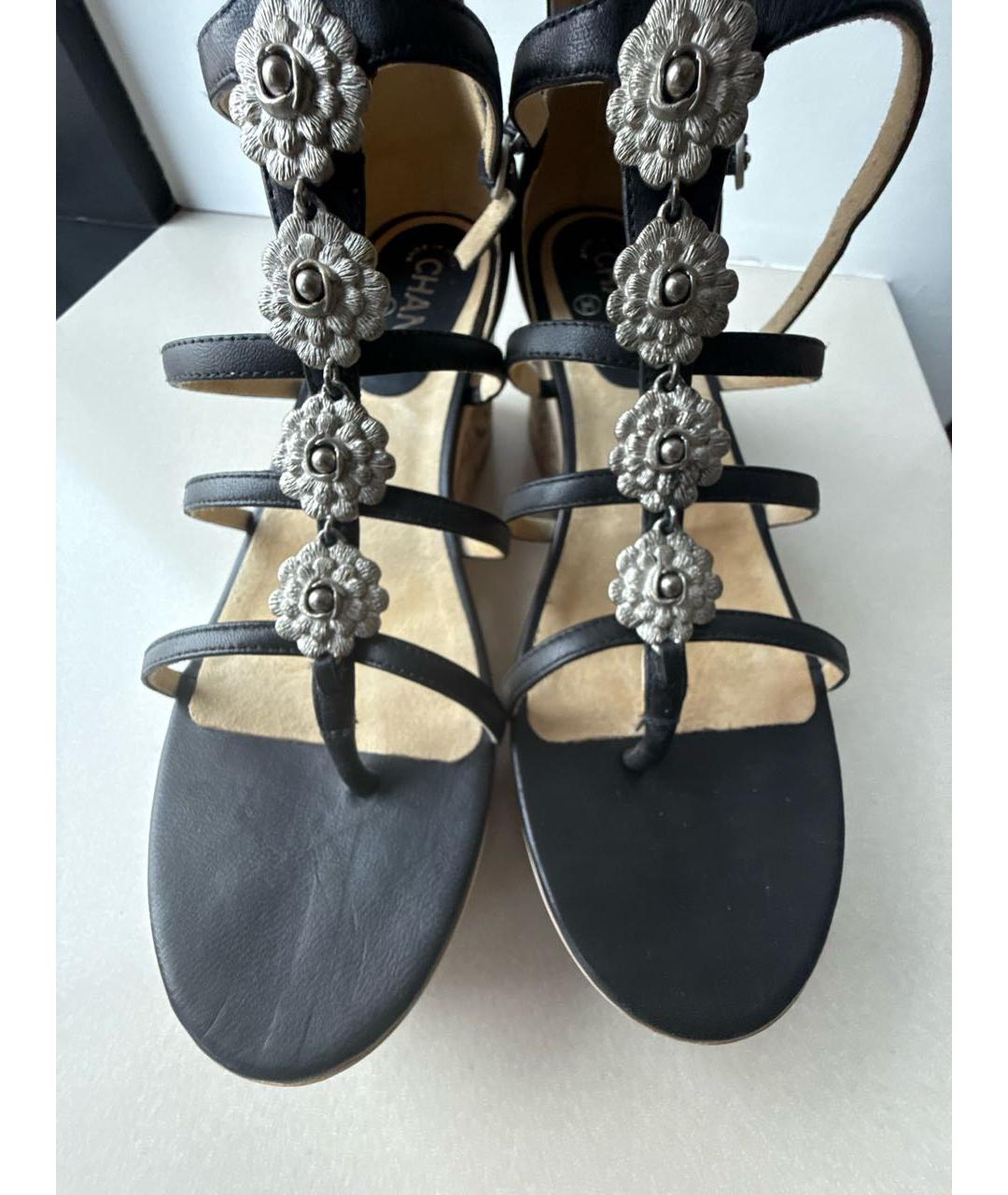 CHANEL Черные кожаные босоножки, фото 5