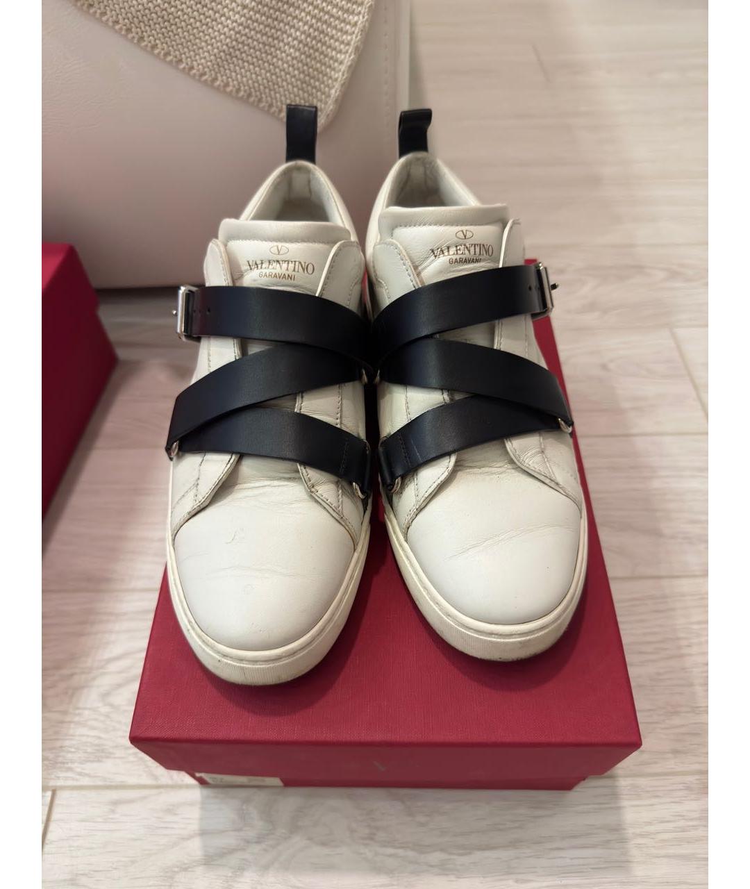 VALENTINO Белые кожаные кеды, фото 2