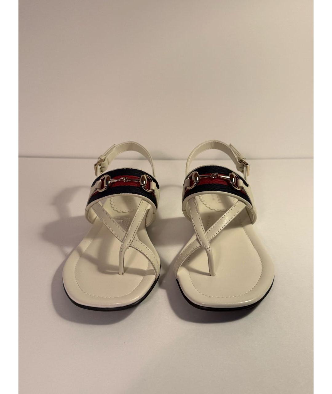 GUCCI Белые кожаные сандалии и шлепанцы, фото 2