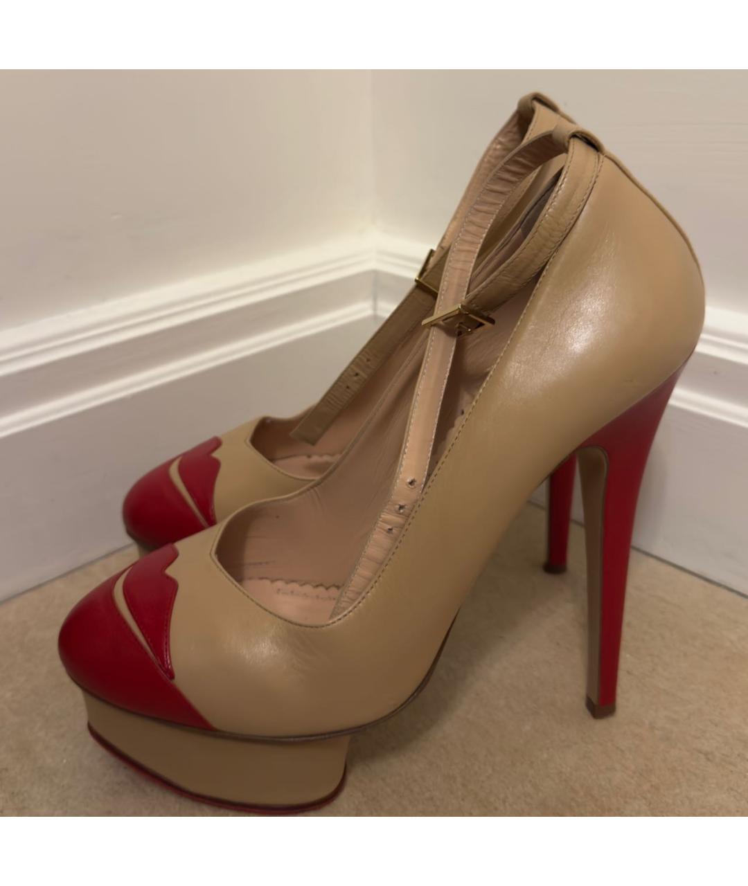 CHARLOTTE OLYMPIA Бежевые кожаные туфли, фото 9