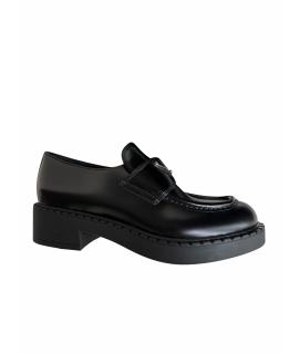 PRADA Лоферы