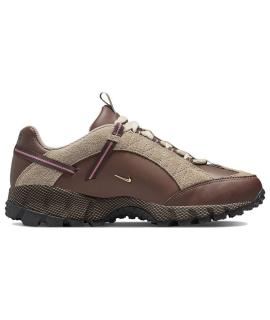 NIKE Кроссовки