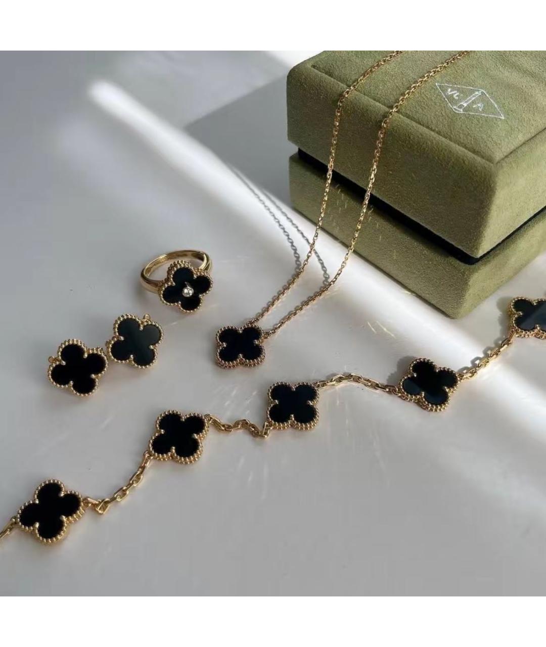 VAN CLEEF & ARPELS Черное кольцо из желтого золота, фото 8