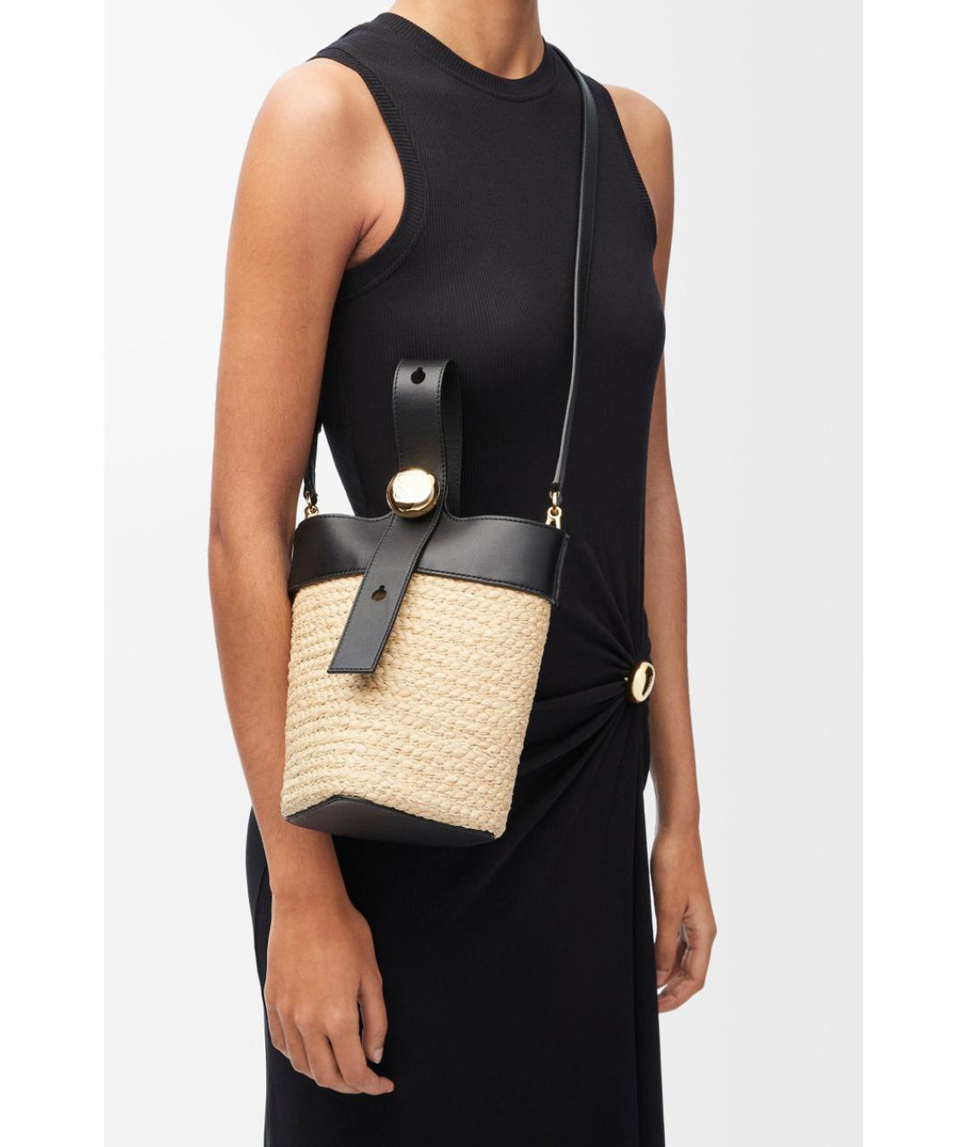 LOEWE Бежевая пелетеная сумка тоут, фото 4