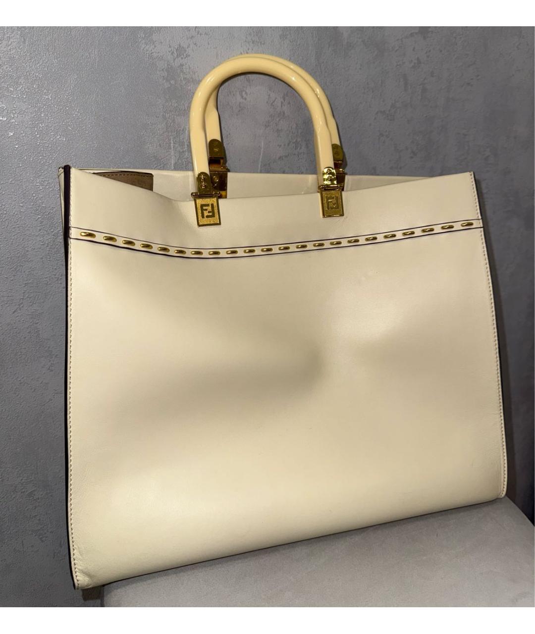 FENDI Бежевая кожаная сумка тоут, фото 2