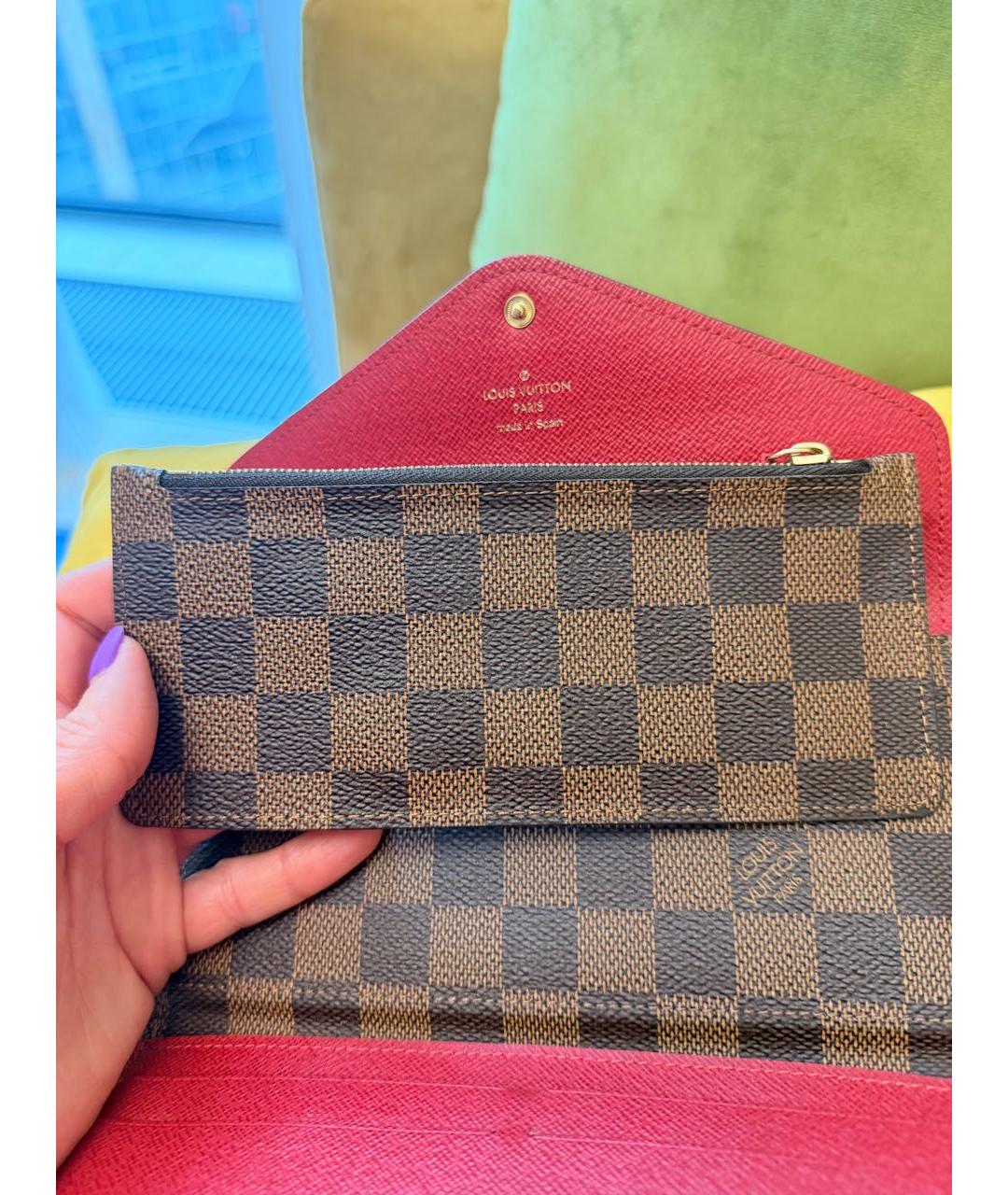 LOUIS VUITTON Коричневый кожаный кошелек, фото 8